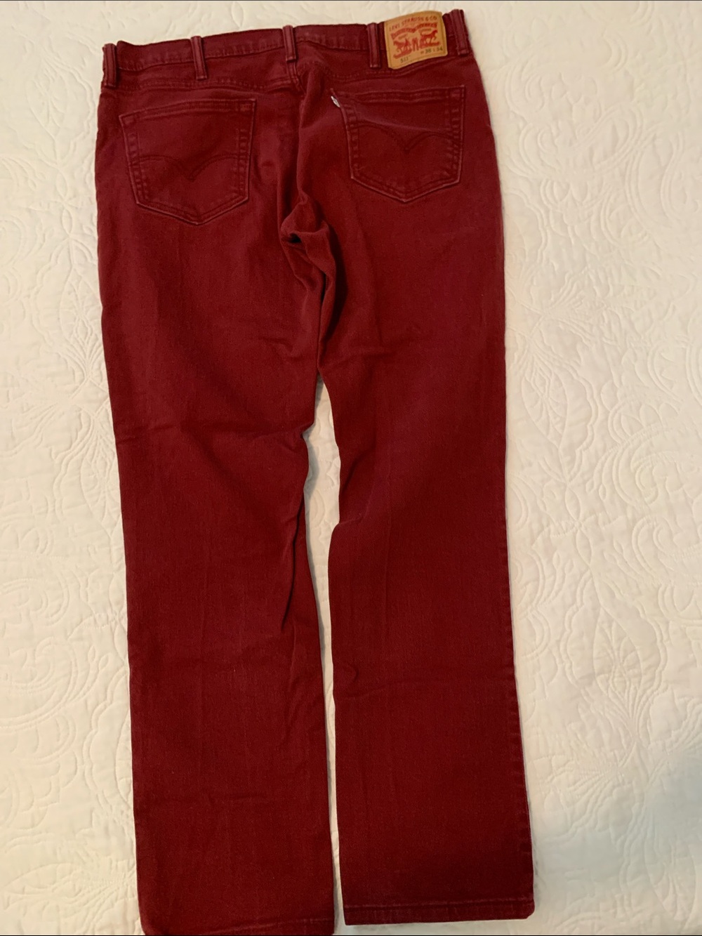 Levi 511 Men's Burgundy Slim Straight Jeans - Size W38 L34 - Picture 7 of 12